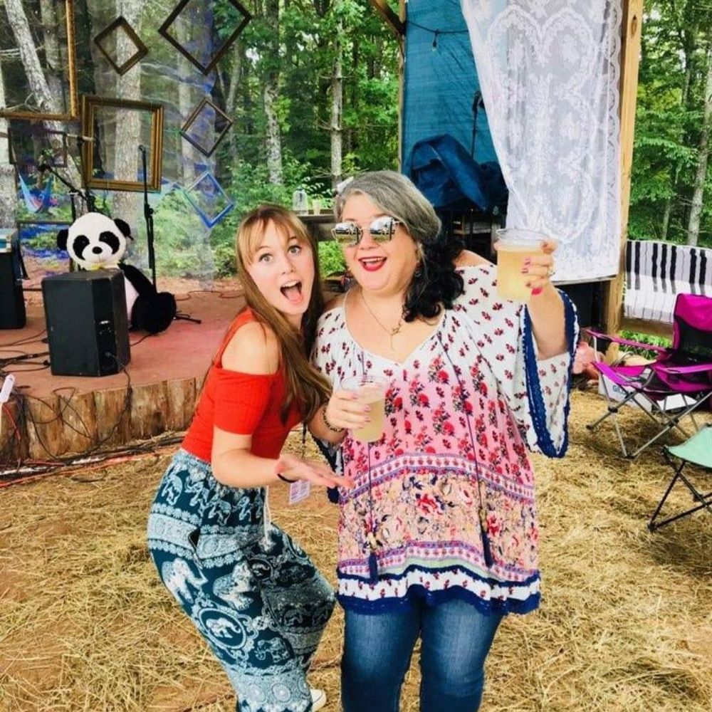 Meet your Posher, Raeanne